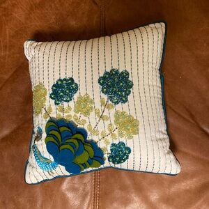 Pier 1 Embroidered Beaded Peacock Pillow Green Aqua iridescent beads